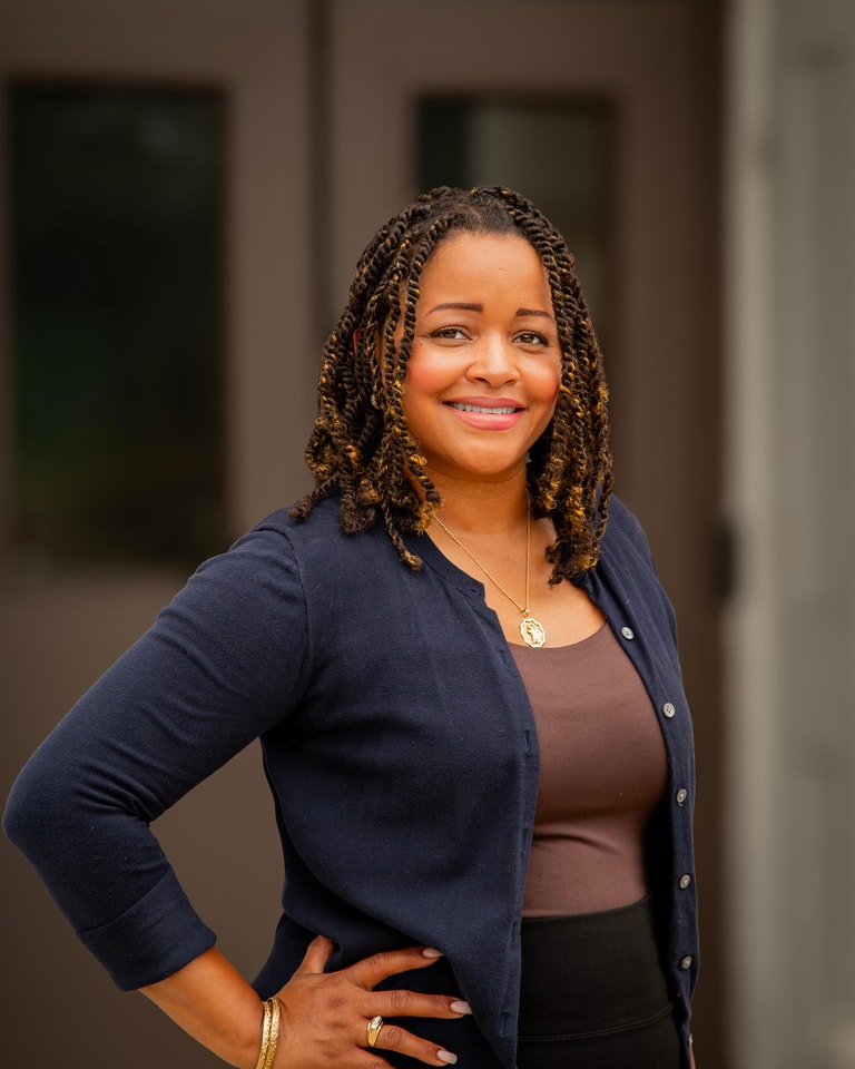 Liza Fernandez – Team EFG candidate for Teaneck Board of Education
